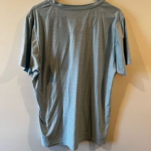 Comfy quarter button shirt. Blue. Large.